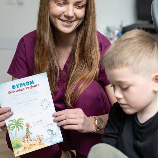 Gabinet dentystyczny przyjazny dzieciom dyplom