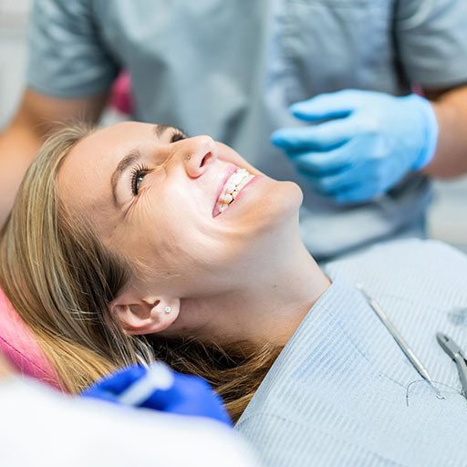 szynowanie zębów Wrocław